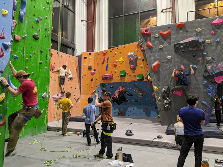 What to Expect When You First Visit an Indoor Rock Climbing Gym On